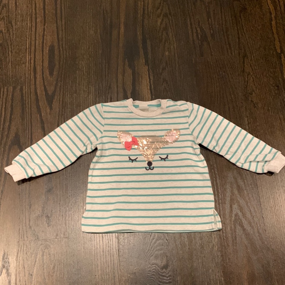H&M sweatshirt
